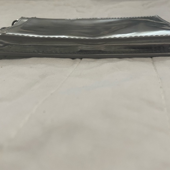 KENZO
Eye Phone Chain Crossbody Bag - Picture 6 of 6